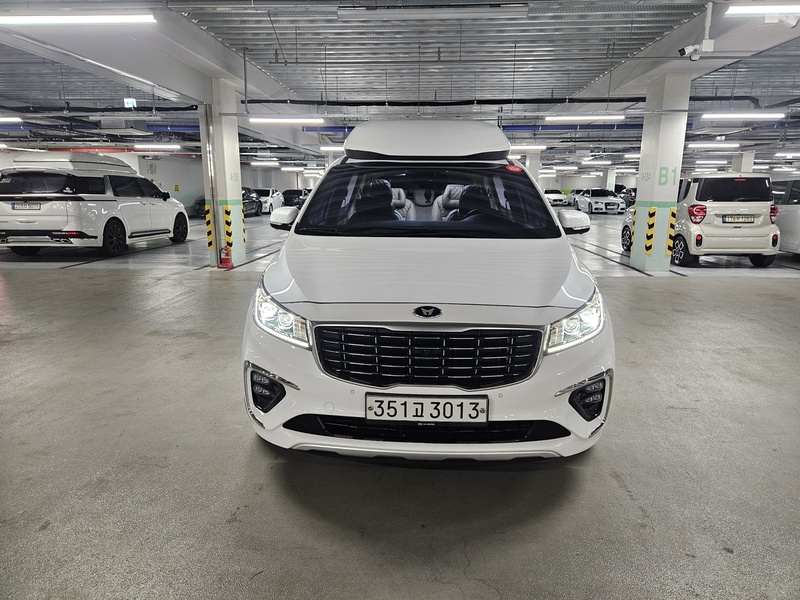 Kia Canival