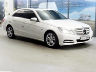 Mercedes-Benz E-Class 2011