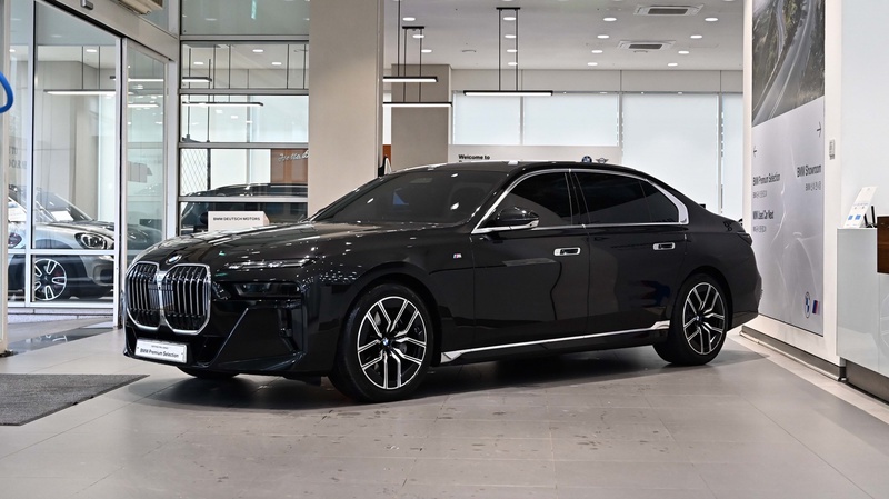 BMW 7 Series