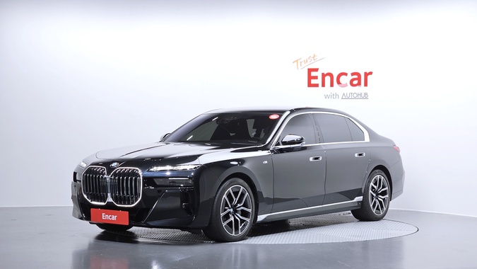 BMW 7 Series 2024