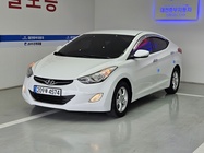 Hyundai Avante 2011