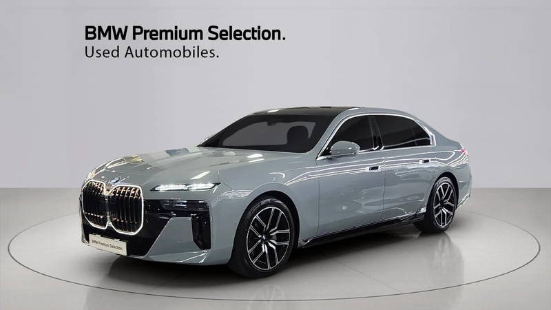 BMW 7 Series
