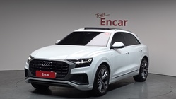Audi Q8 2020