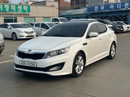Kia K5 2011