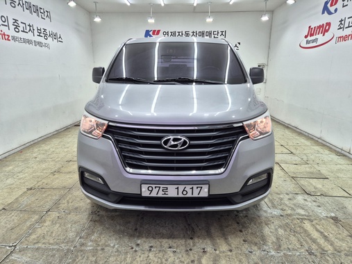 Hyundai Starex 2019