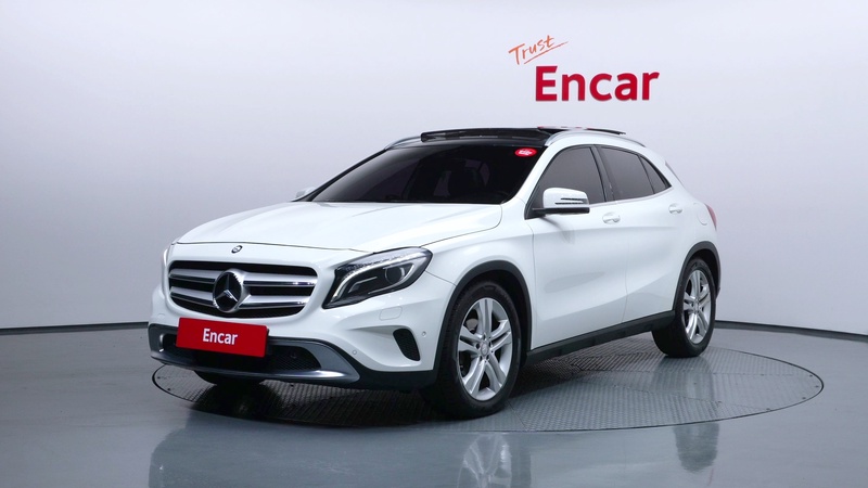 Mercedes-Benz GLA-Class