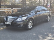 Hyundai Genesis 2010