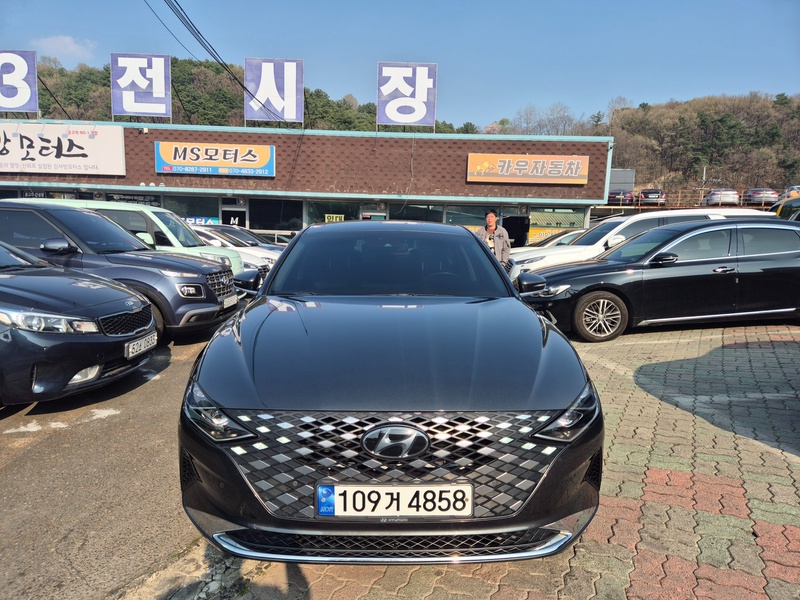 Hyundai Grandeur