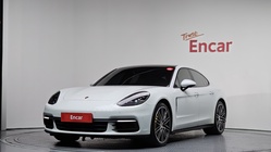 Porsche Panamera 2018