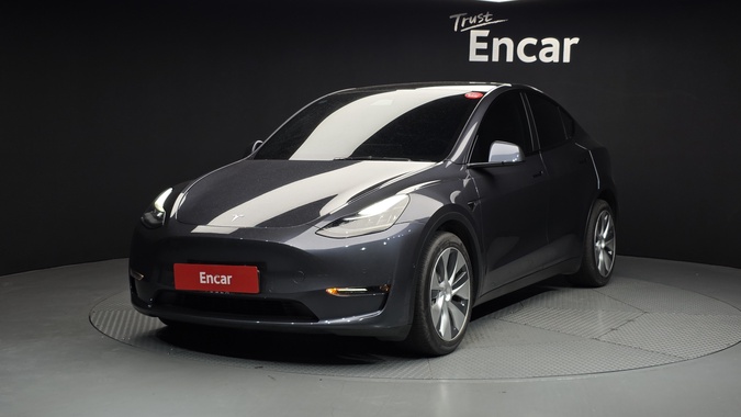 Tesla Model Y 2021
