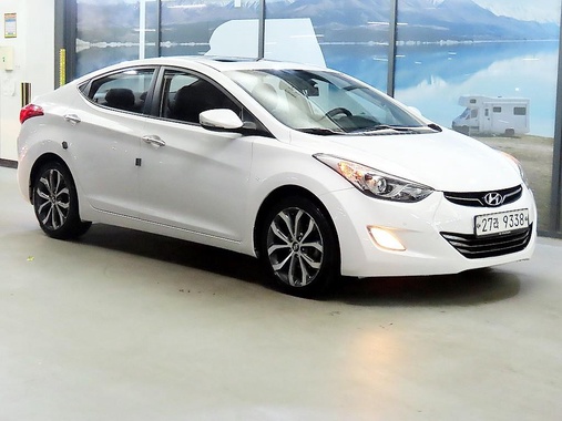 Hyundai Avante 2012