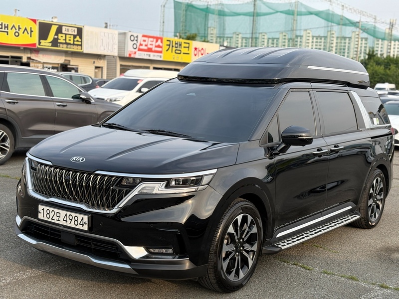 Kia Canival