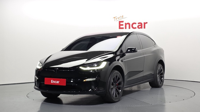 Tesla Model X 2023