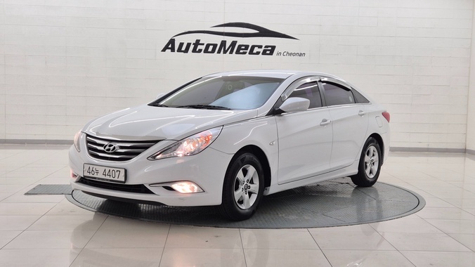 Hyundai Sonata 2012