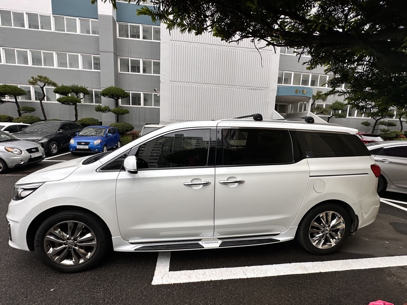 Kia Canival