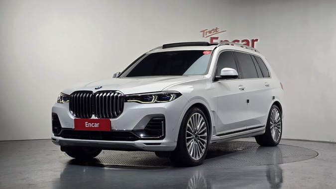 BMW X7 2021