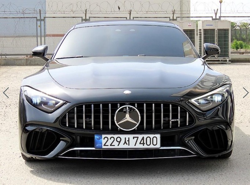 Mercedes-Benz SL-Class