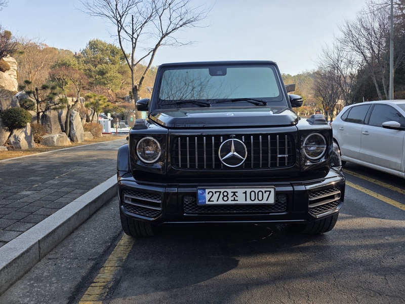 Mercedes-Benz G-Class