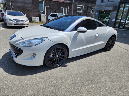 Peugeot RCZ 2013