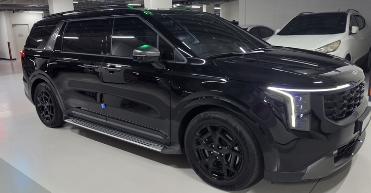 Kia Canival 2024