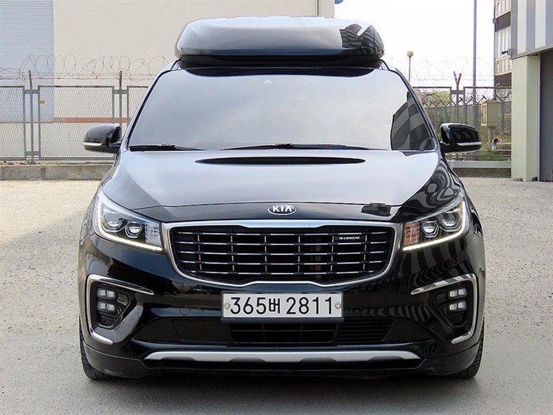 Kia Canival