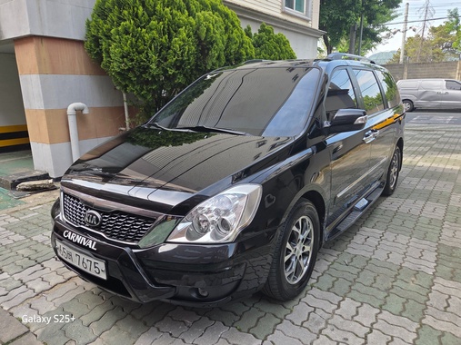 Kia Canival 2014