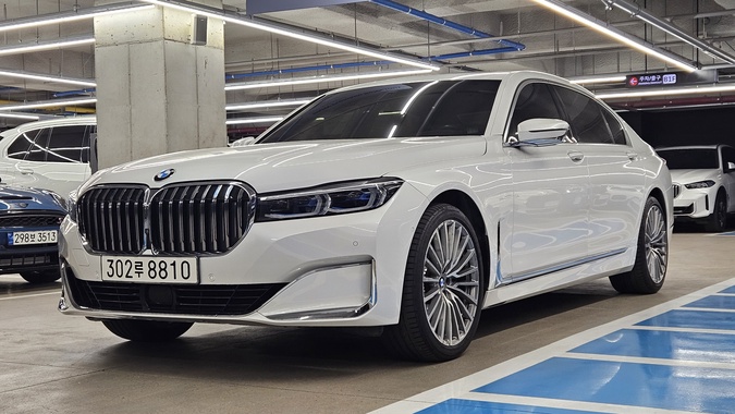 BMW 7 Series 2021
