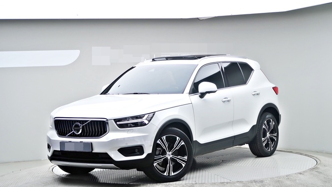 Volvo XC40 2021