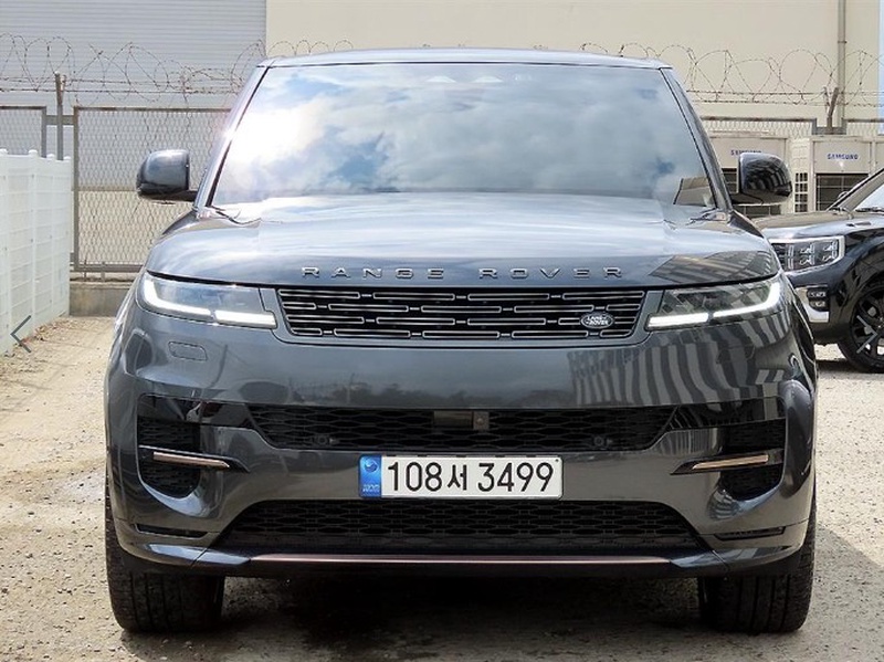 Land Rover Sport