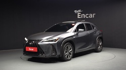 Lexus UX 2023