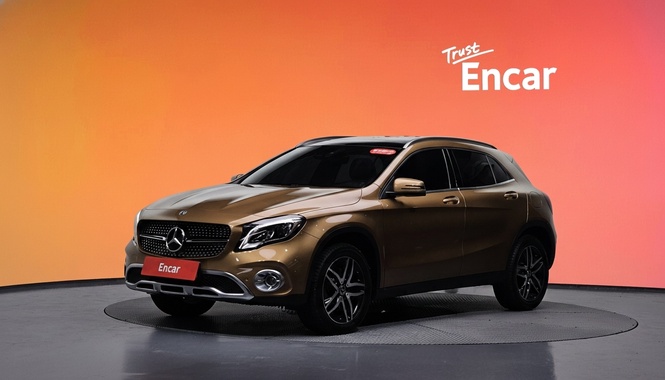Mercedes-Benz GLA-Class 2018