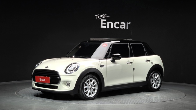 MINI Cooper 2021