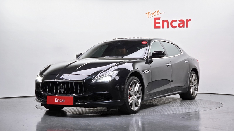 Maserati Quattroporte