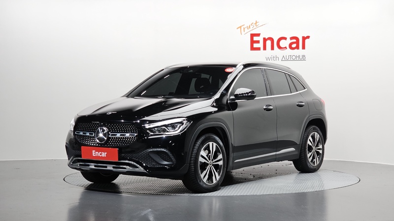 Mercedes-Benz GLA-Class