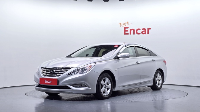 Hyundai Sonata 2010