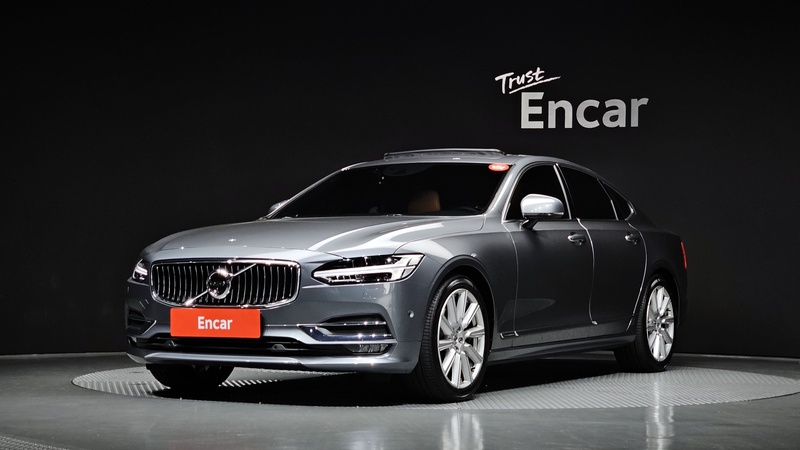 Volvo S90