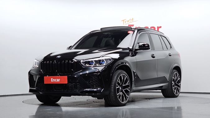 BMW X5M 2022
