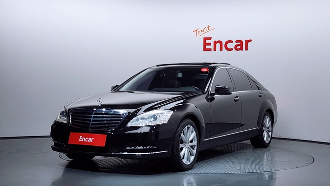 Mercedes-Benz S-Class 2013
