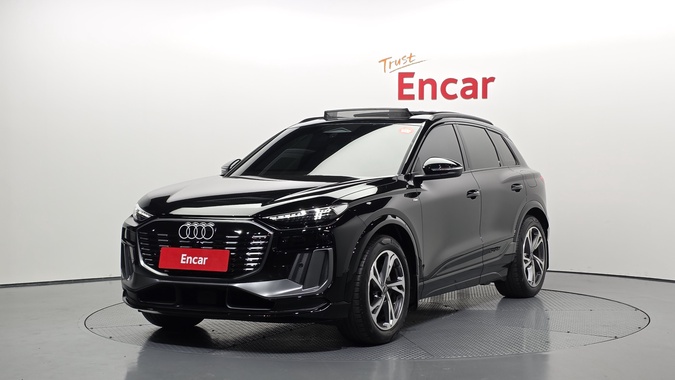 Audi Q6 e-tron 2025