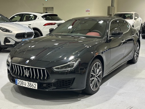 Maserati Ghibli 2023