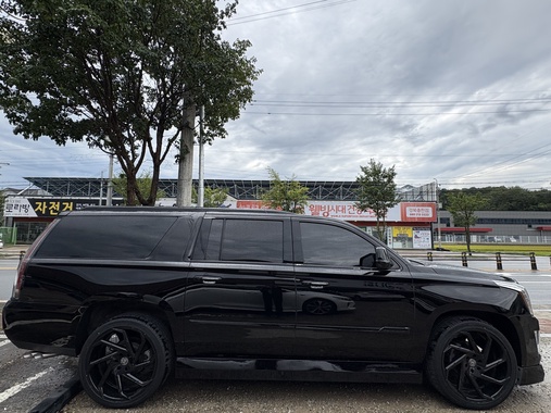 Cadillac Escalade 2016