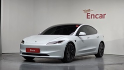 Tesla Model 3 2024