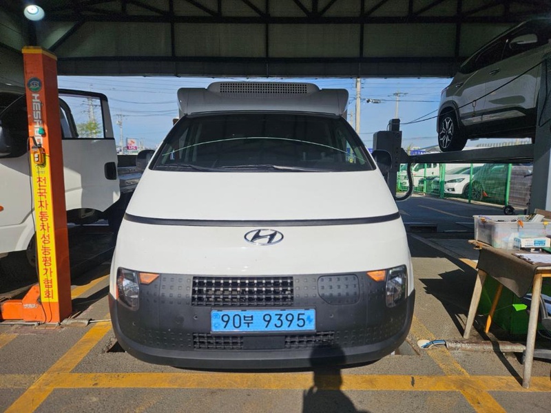 Hyundai ST1