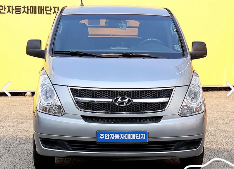 Hyundai Starex