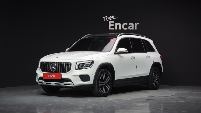 Mercedes-Benz GLB-Class 2021