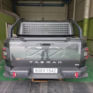 Kia Tasman 2025