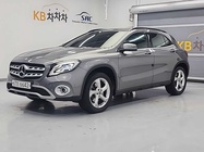 Mercedes-Benz GLA-Class 2019