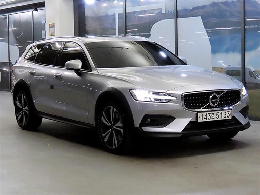 Volvo V60 2020