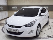 Hyundai Avante 2011