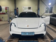Porsche Taycan 2020